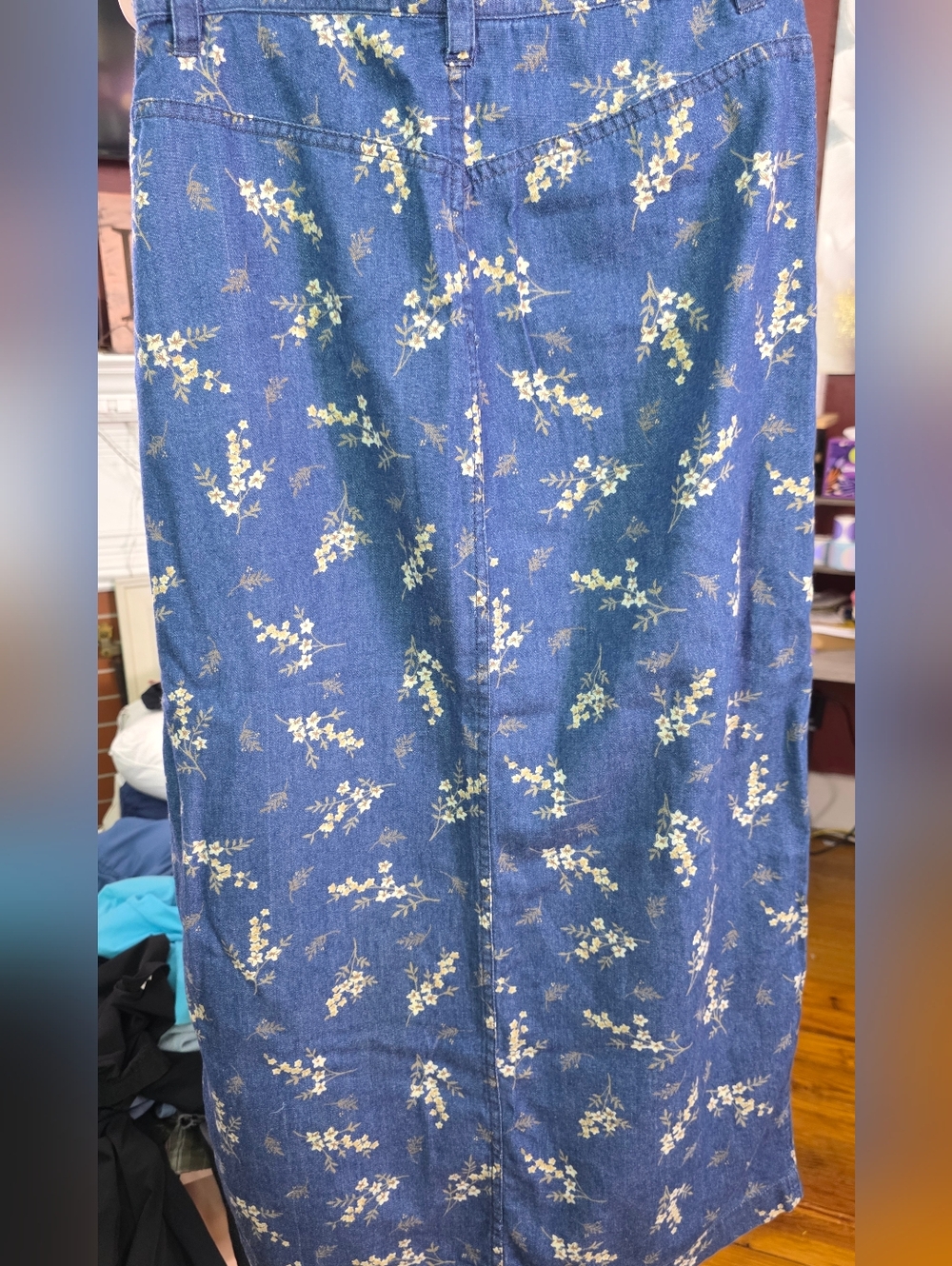Liz Claiborne Vintage  Floral Denim Skirt Button Wrap Long Cottagecore Sz 4 - Picture 9 of 9
